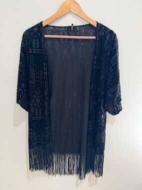 Velvet Thorn Womens Velvet Kimono Top Black Size medium w/Fringe USA made